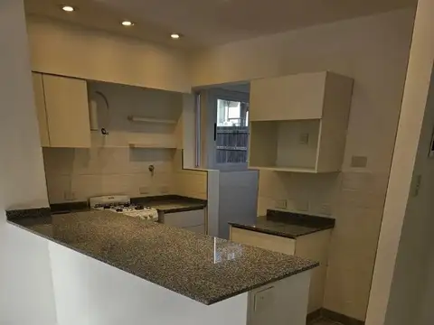 Laprida 1400 , Piso 2