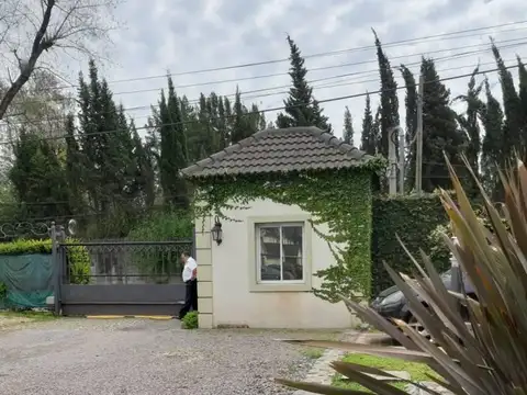 Casa en Venta en Del Viso, USD 140.000