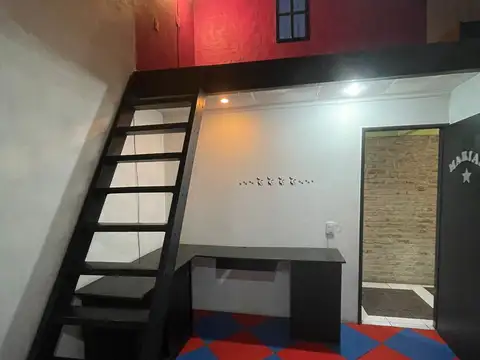 Depto Tipo Casa en Alquiler en Pompeya, $ 1.200.000