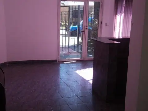 Galpon en Venta 60  mts Frente