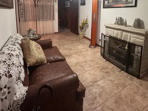 Depto Tipo Casa en Venta en Rosario, USD 61.000