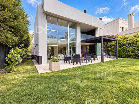 Casa en Venta de 4 dormitorios