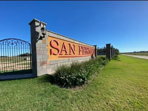 Terreno en Venta en Barrio Cerrado en Pontevedra