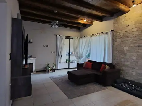 Casa en Venta al Oeste