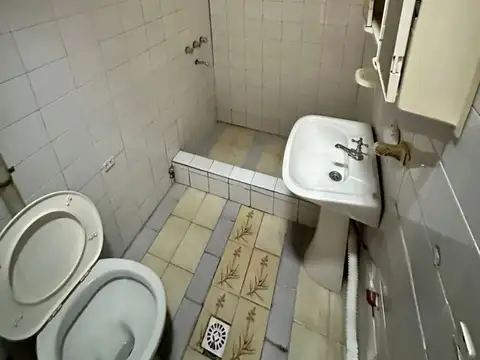 Departamento en Alquiler en Gregorio De Laferrere, $ 280.000