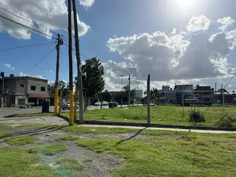 Terreno en Venta en Las Flores, USD 350.000