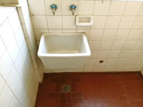 Departamento en Alquiler en Avellaneda, $ 410.000