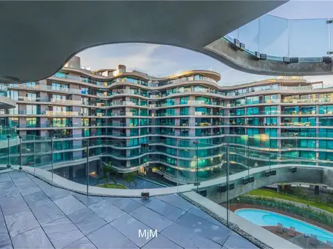 Departamento en Alquiler con 1 cocheras