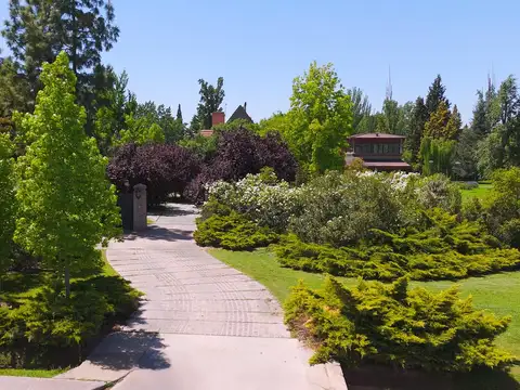 Casa en Venta de 5 dormitorios