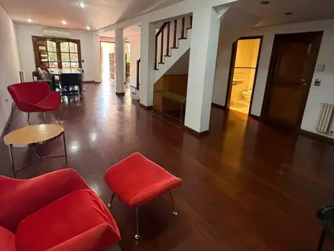 Casa en Alquiler en Olivos Rugby, USD 3.200