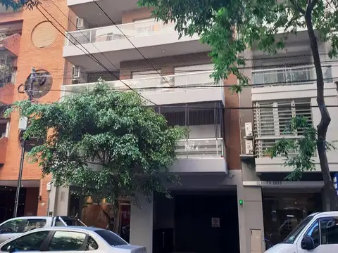 VENTA COCHERA CUBIERTA - BELGRANO - BAJAS EXPENSAS