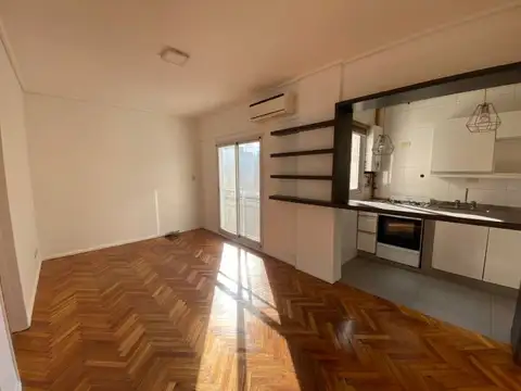 ALQUILER DE DEPARTAMENTO 2 AMBIENTES, EN VILLA URQUIZA. APTO PROFESIONAL.