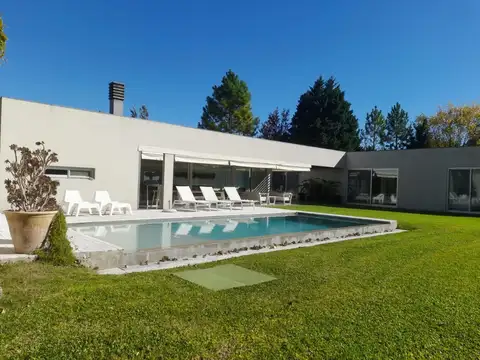 Casa en Venta en El Cardal 1, USD 450.000