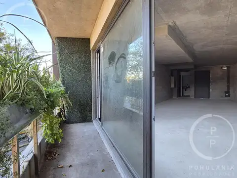 Alquiler oficina en Palermo. Edificio Qiub