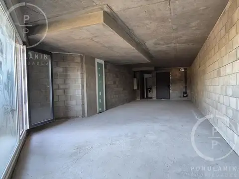 Alquiler oficina en Palermo. Edificio Qiub