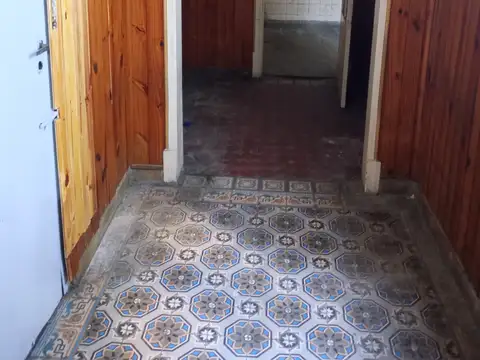 TIPO CASA AL FRENTE