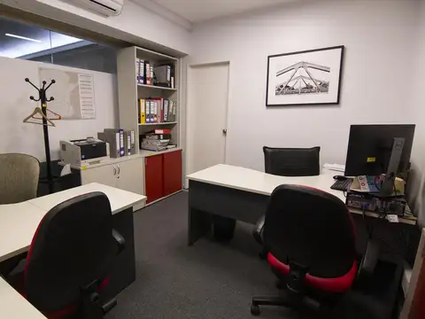 Oficina en Venta 85 años