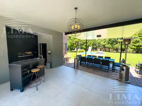 Casa en Venta de 5 dormitorios