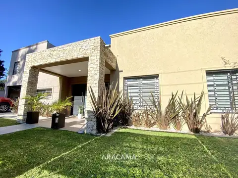 Casa en Venta en Canning