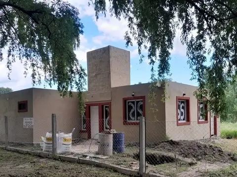VENTA CASA 2 DORMITORIOS A ESTRENAR TANTI CORDOBA