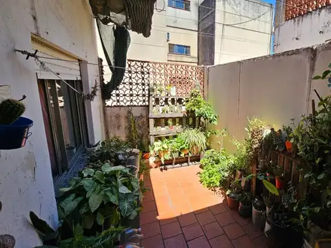 Departamento 5 ambientes con 2 baños