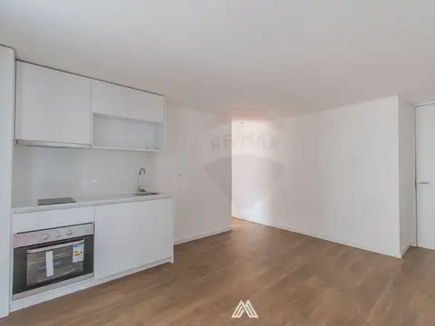 Avenida Luis Alberto de Herrera 2400