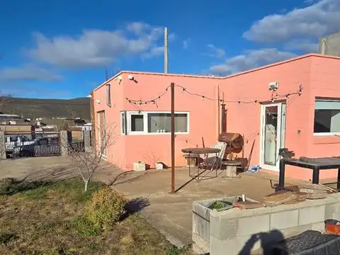 Calle Antonio Berni 1000