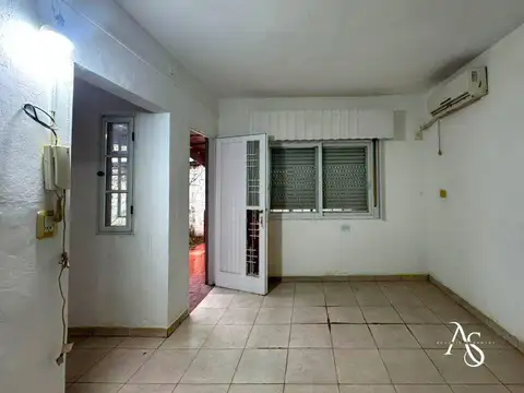 Depto Tipo Casa en Alquiler de 2 dormitorios