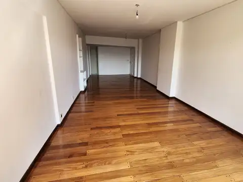 Departamento en Venta de 5 ambientes