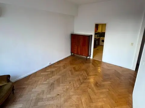 Venta Departamento 3 Ambientes con Dependencia Recoleta