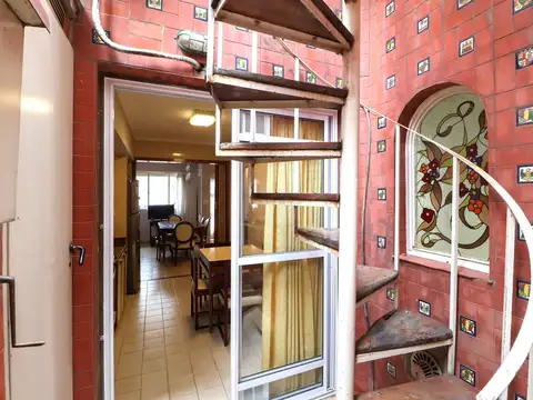 Depto Tipo Casa en Venta en Colegiales, USD 195.000