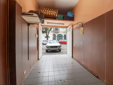 Depto Tipo Casa en Venta con 1 cocheras