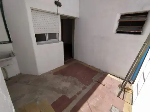 Departamento en Alquiler en La Tablada, $ 200.000