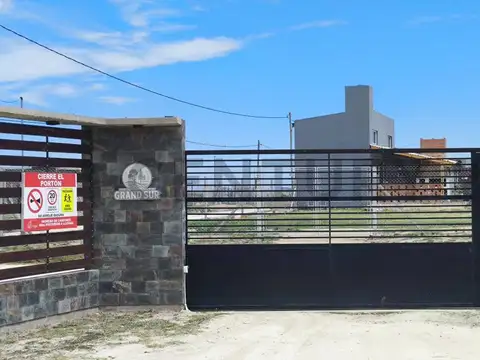 Terreno en Venta en Arana, USD 9.900