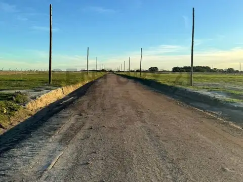 Terreno en Venta 27,70  mts Fondo