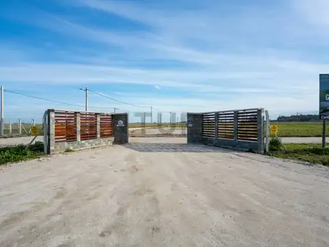 Terreno a la venta en Ruta 11 Barrio cerrado "Grand Sur"