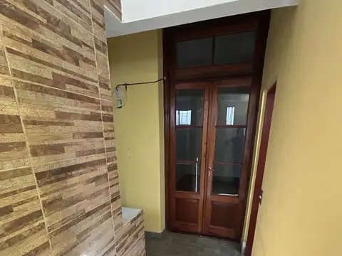 Depto Tipo Casa 2 ambientes con 1 baño