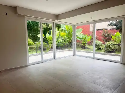 Departamento en alquiler en YB - 2 dorms + 2 cocheras
