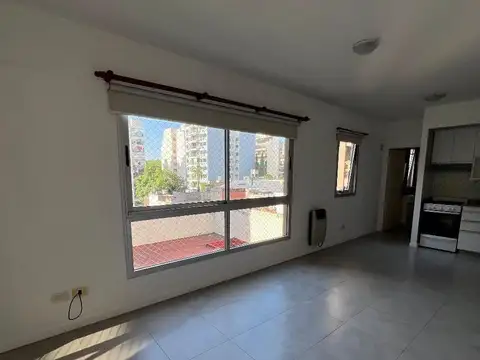 Av. Tte. Gral. Donato 700