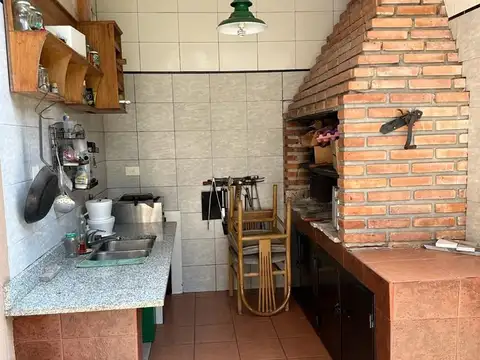 Casa en Venta en Caseros, USD 245.000