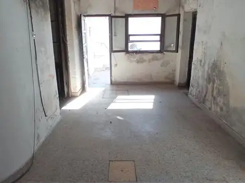 Casa 3 ambientes con 1 baño
