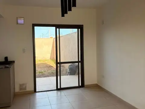Casa en Venta en Manantiales, USD 110.000