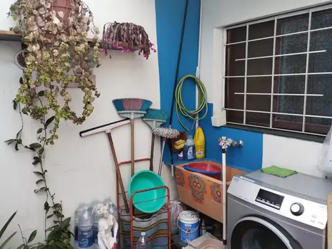 Depto Tipo Casa 4 ambientes con 1 baño
