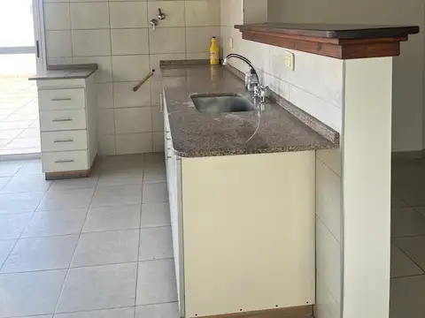 Departamento en Alquiler de Monoambiente