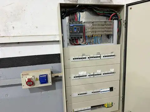 Galpon en Venta en Ciudadela, USD 1.000.000