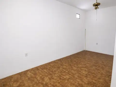 Depto Tipo Casa en Venta en Villa la Florida, USD 38.000