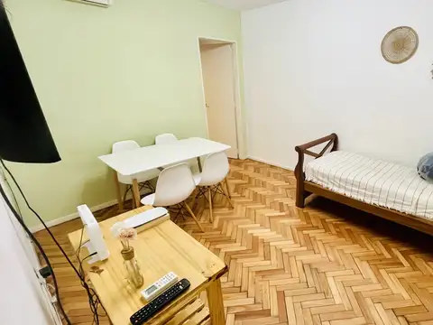 "Excelente Ubicacion" Diaz Velez 3758, 2 Amb Lateral. C/Balcon Lavadero