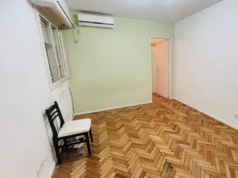 "Excelente Ubicacion" Diaz Velez 3758, 2 Amb Lateral. C/Balcon Lavadero