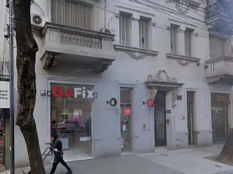 Excelente Local en Venta con renta - a Mts de la Avenida Rivadavia. 73 m2.