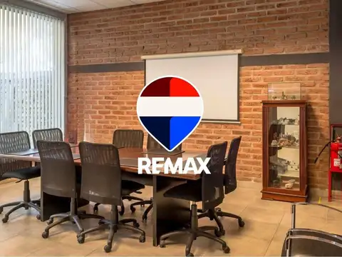 2 GALPONES + 12 OFICINAS ALQUILER AV. TAVELLA